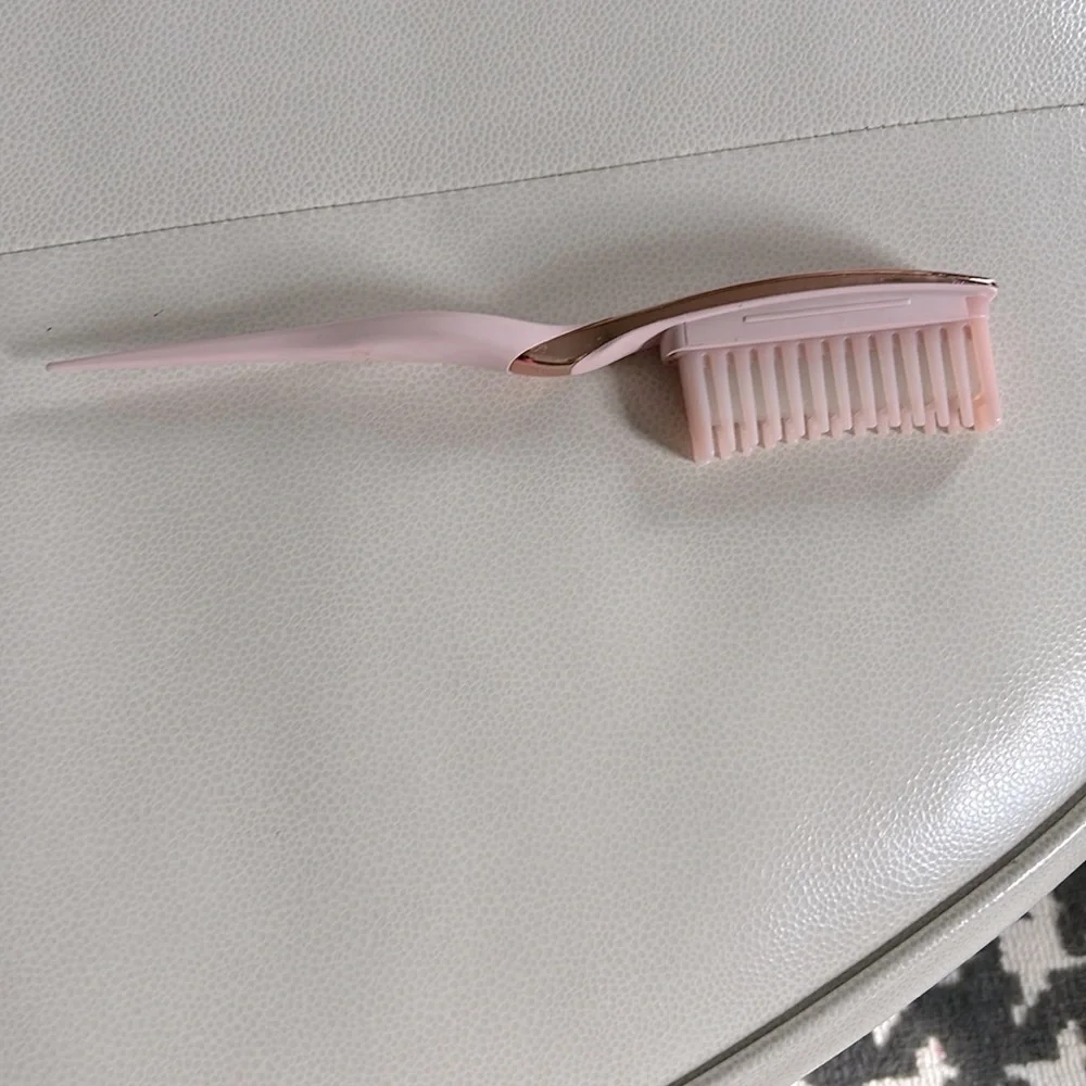 Stunning Volume Styler Volumizing Hair Brush Like New Shiny Salon Quality Result